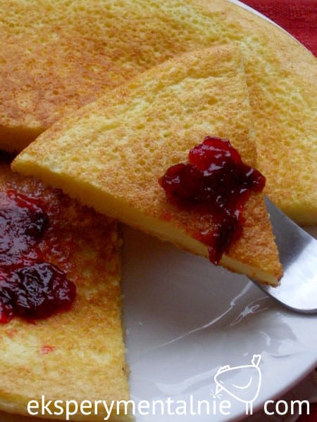 omlet z dżemem