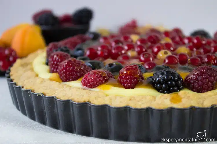 tarta z budyniem i owocami tarta z budyniem i owocami