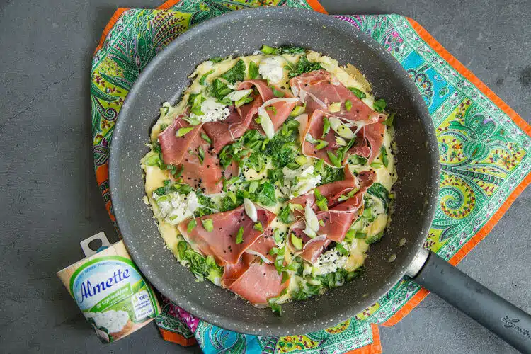 fritatta ze szpinakiem fritatta ze szpinakiem