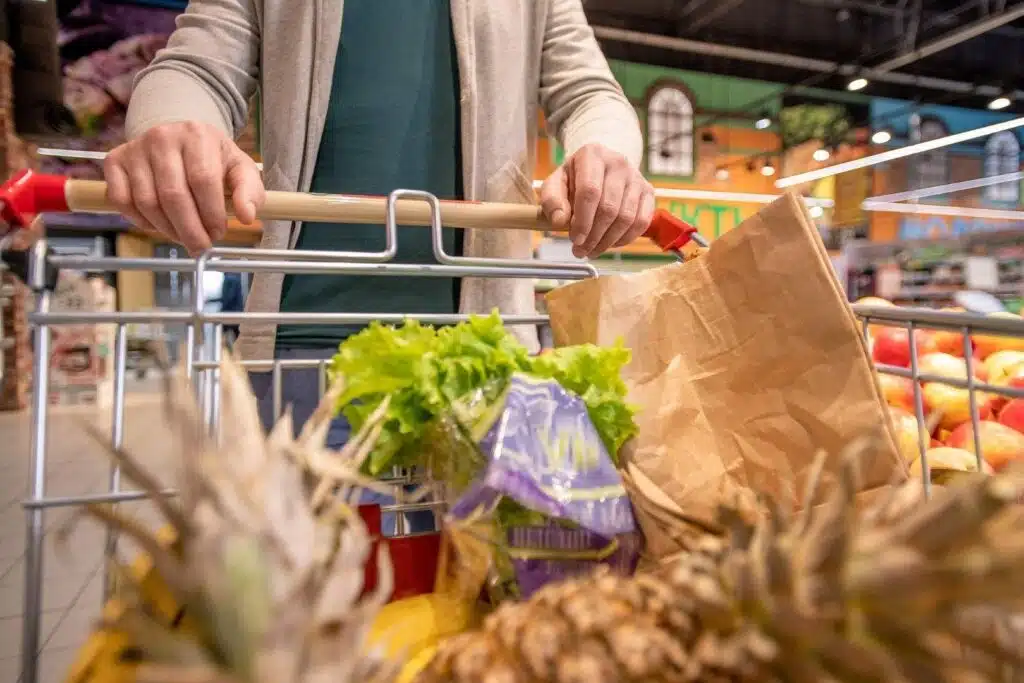 Tydzień gotowania za mniej - jak planować menu z gazetką Netto?